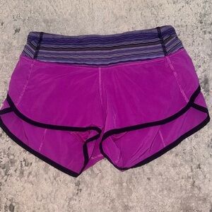 Lululemon Shorts size 2, 2016